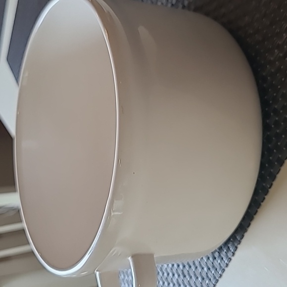 Rae Dunn Artisan Collection Souffle Dish - Picture 4 of 6